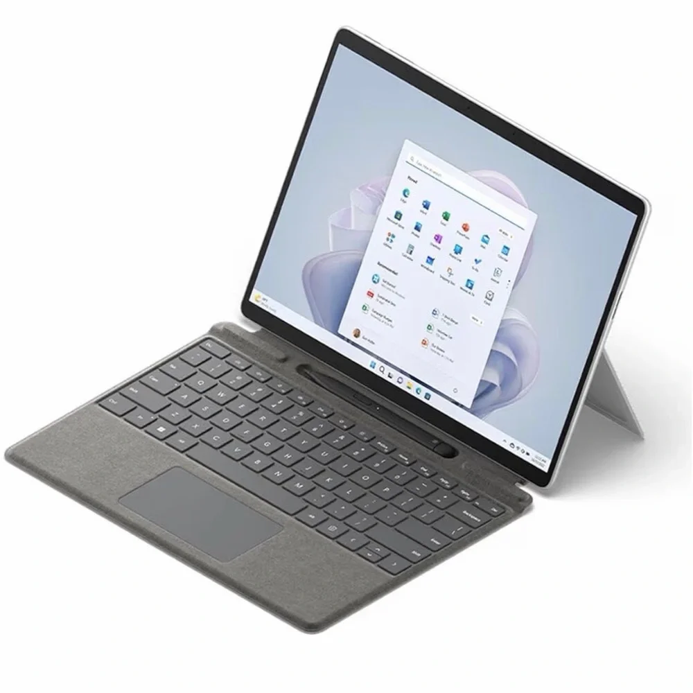 Microsoft Surface Pro Silver Tablet + Expansion Dock